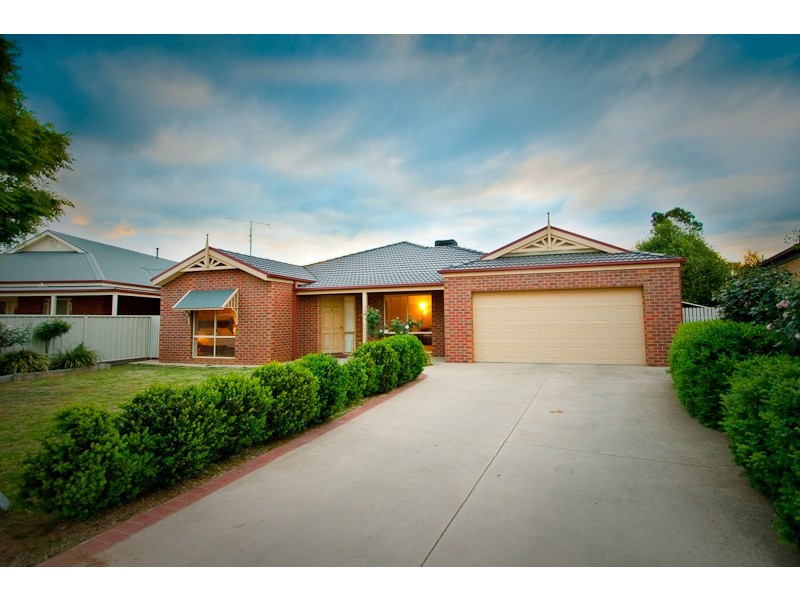 14 Orkney Court, Moama NSW 2731