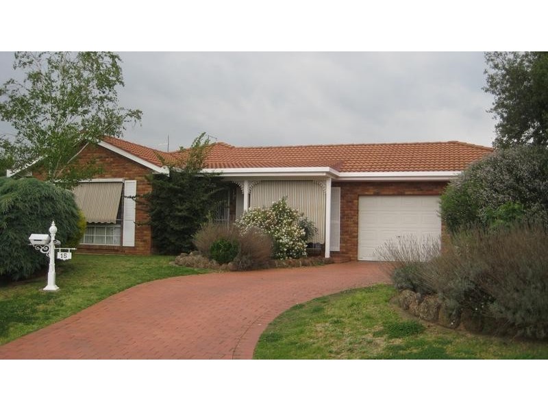 15 Winnima Avenue, Moama NSW 2731