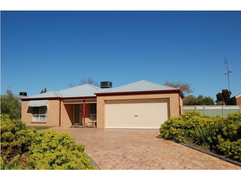 1 John Close, Echuca VIC 3564