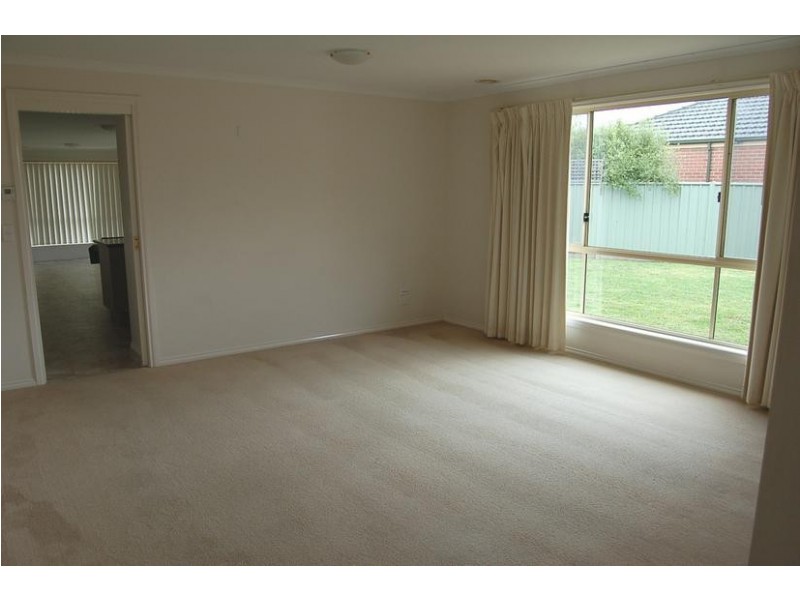 1 John Close, Echuca VIC 3564