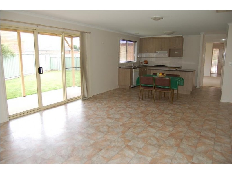 1 John Close, Echuca VIC 3564