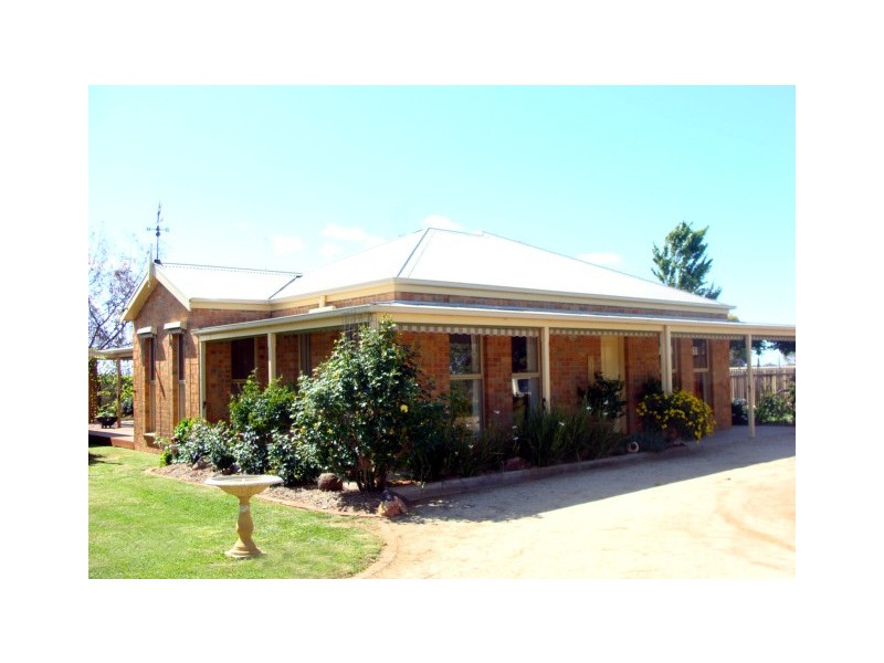 002 Bunnaloo Road, Mathoura NSW 2710