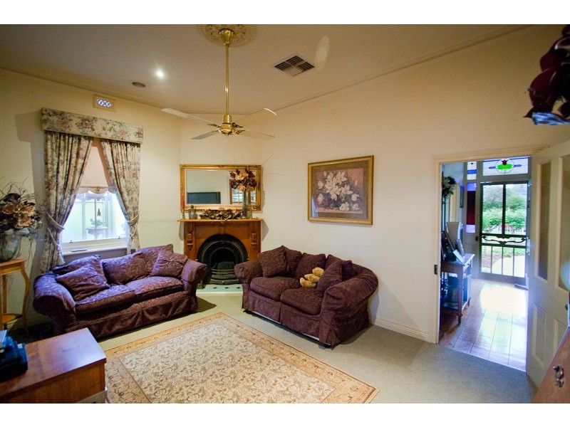 56 Francis Street, Echuca VIC 3564