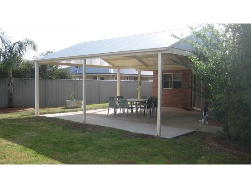 5 Victoria Place, Echuca VIC 3564