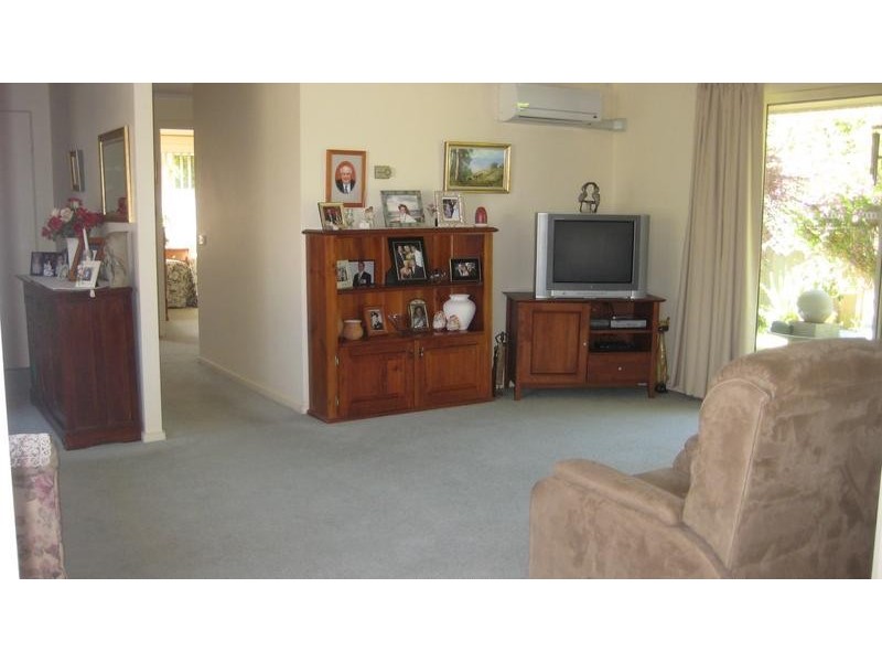 Unit 2/3 CHANTER STREET, Echuca VIC 3564