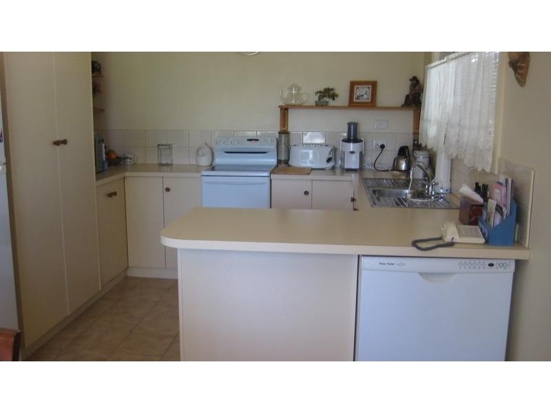Unit 2/3 CHANTER STREET, Echuca VIC 3564
