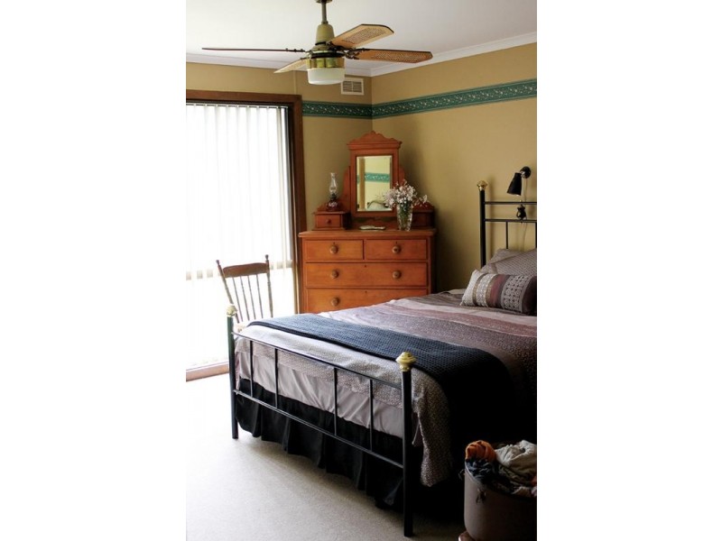 173 School Road, Patho VIC 3564