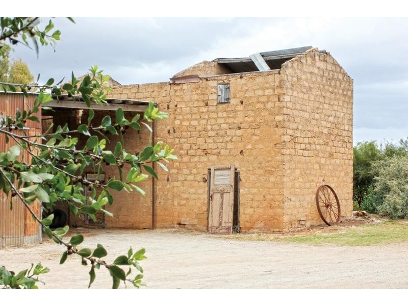 173 School Road, Patho VIC 3564