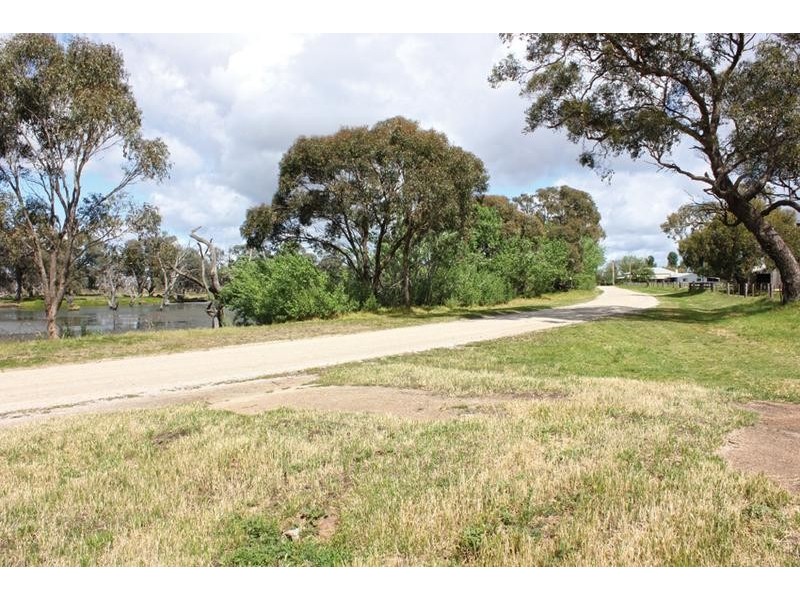 126a School Road, Echuca VIC 3564