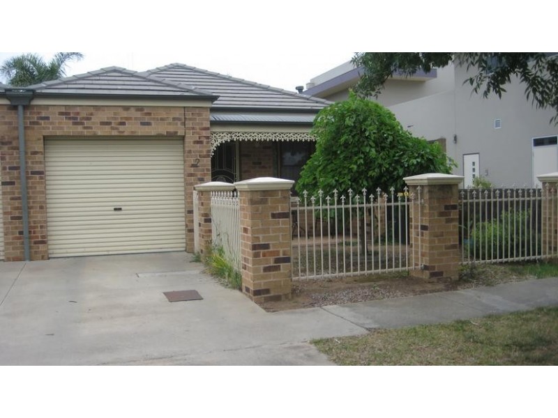 2/9 Echuca Street, Moama NSW 2731