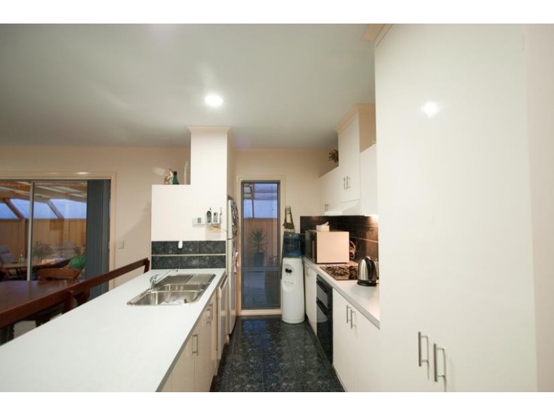 24 Kooyong Court, Echuca VIC 3564