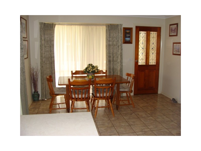 39 Swan Boulevard, Moama NSW 2731