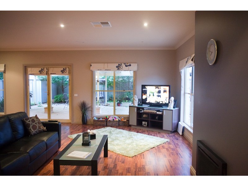 12 James Street, Echuca VIC 3564
