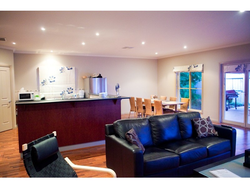 12 James Street, Echuca VIC 3564