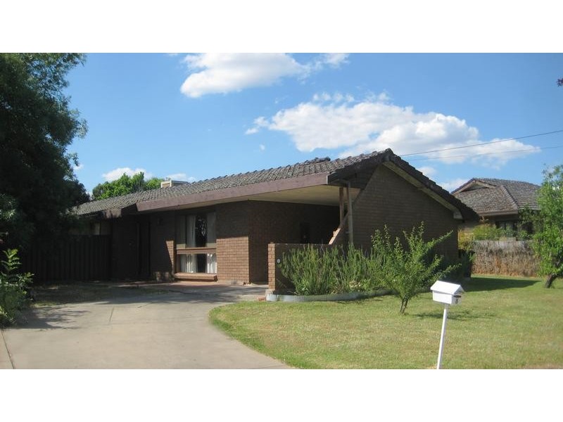 8 Vines Street, Echuca VIC 3564