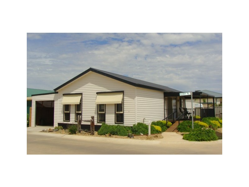 12 Perry Place, Moama NSW 2731