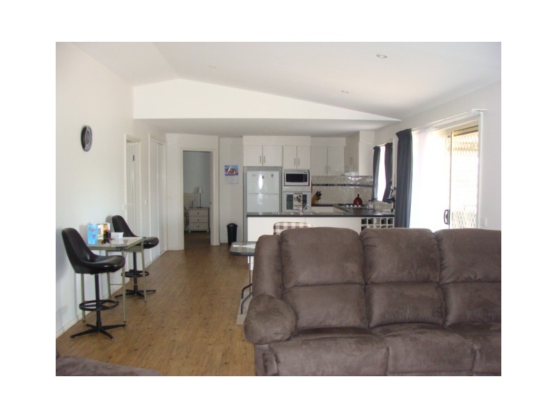 12 Perry Place, Moama NSW 2731