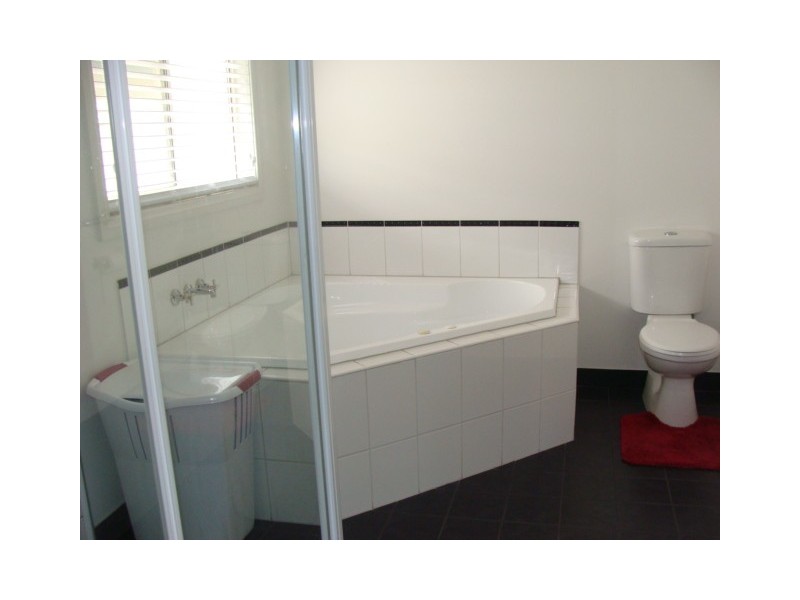 12 Perry Place, Moama NSW 2731