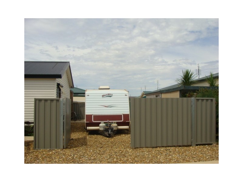 12 Perry Place, Moama NSW 2731