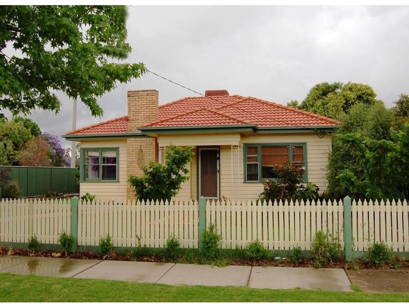 14 Poplar Street, Echuca VIC 3564