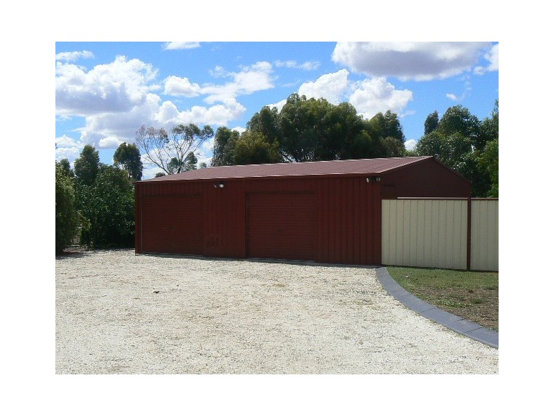 10 Fawkner Court, Echuca VIC 3564