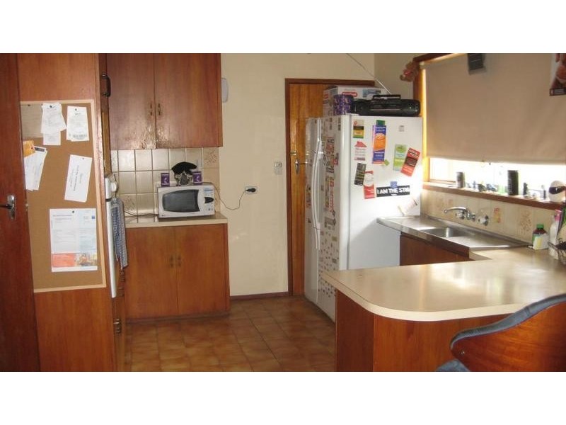 1-4/166 Goulburn Road & 166 Goulburn Road, Echuca VIC 3564