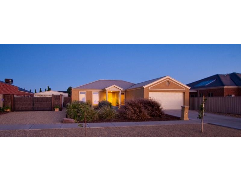 6a Morphed Drive, Echuca VIC 3564