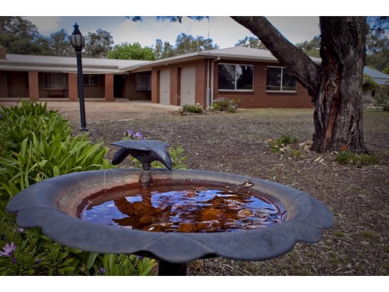 206 Wharparilla Drive, Echuca VIC 3564