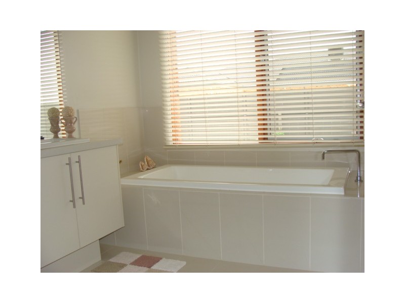 37 Cabernet Drive, Moama NSW 2731