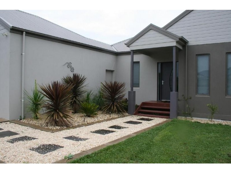 13 Bateman Drive, Echuca VIC 3564
