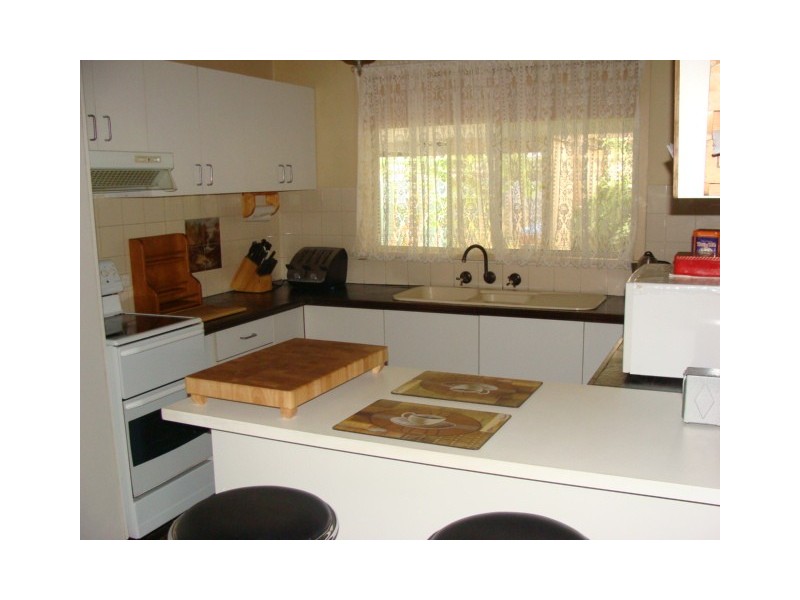 10 Simmie Street, Echuca VIC 3564