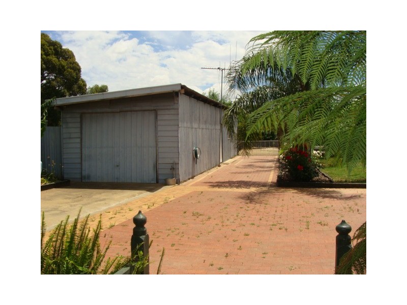 10 Simmie Street, Echuca VIC 3564