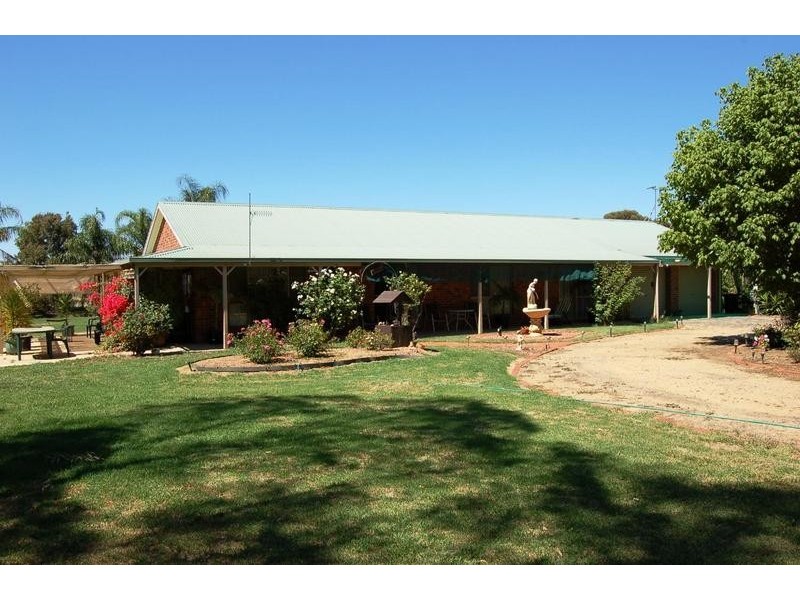 48 River View Court, Echuca VIC 3564