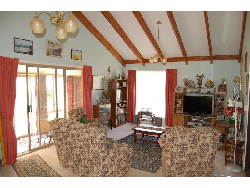 48 River View Court, Echuca VIC 3564