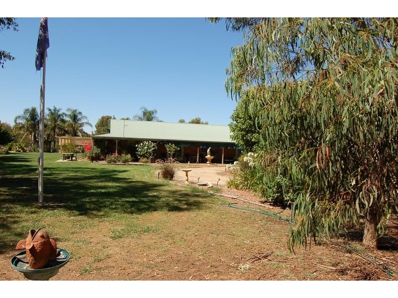 48 River View Court, Echuca VIC 3564