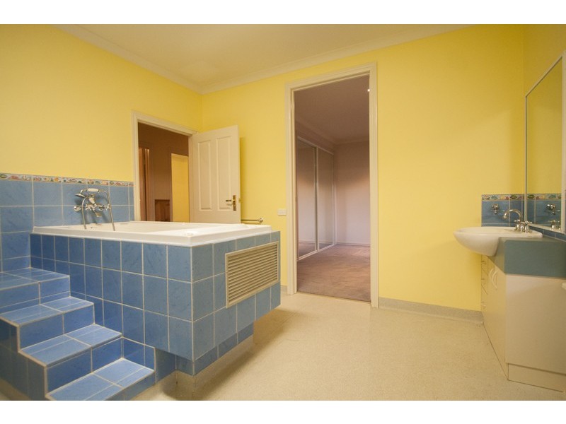 12 Brecon Court, Echuca VIC 3564