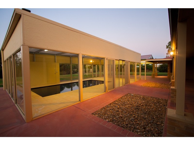 12 Brecon Court, Echuca VIC 3564