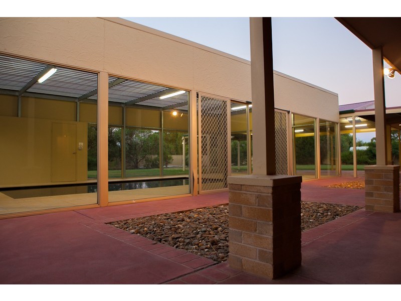 12 Brecon Court, Echuca VIC 3564