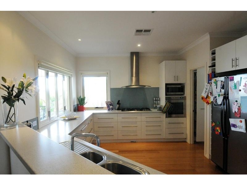 49 Brecon Court, Echuca VIC 3564
