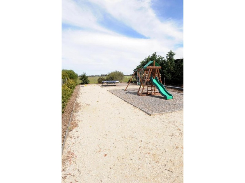 49 Brecon Court, Echuca VIC 3564