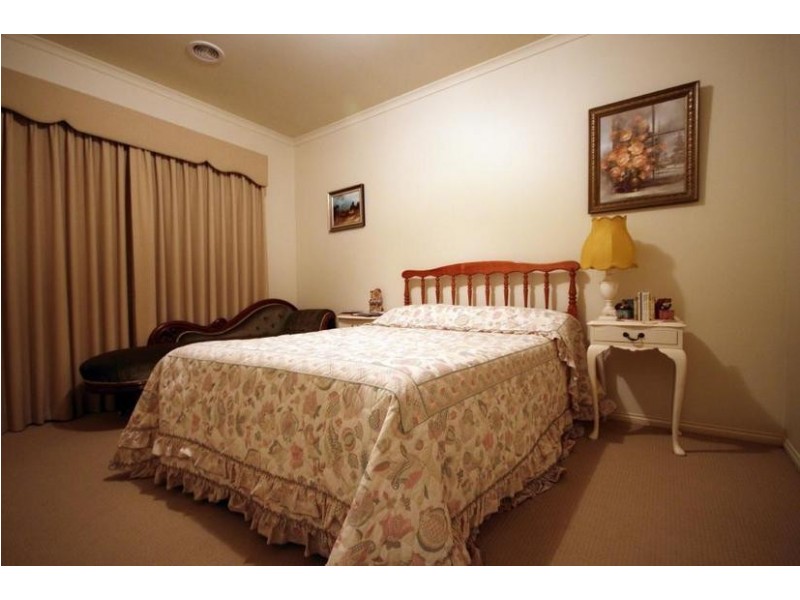 42 Shetland Drive, Moama NSW 2731