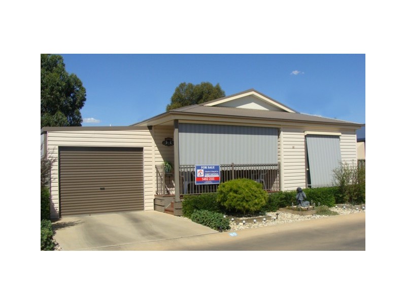 90 Swan Boulevard, Moama NSW 2731