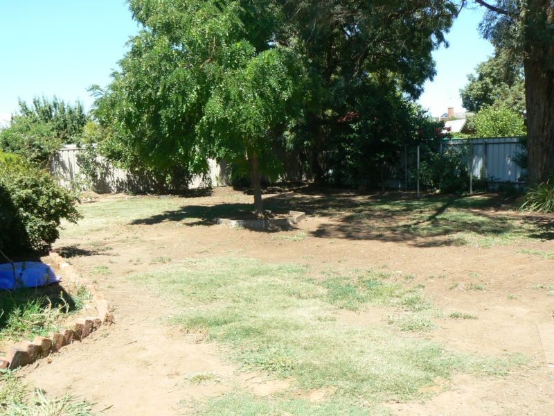 18 Haverfield Street, Echuca VIC 3564