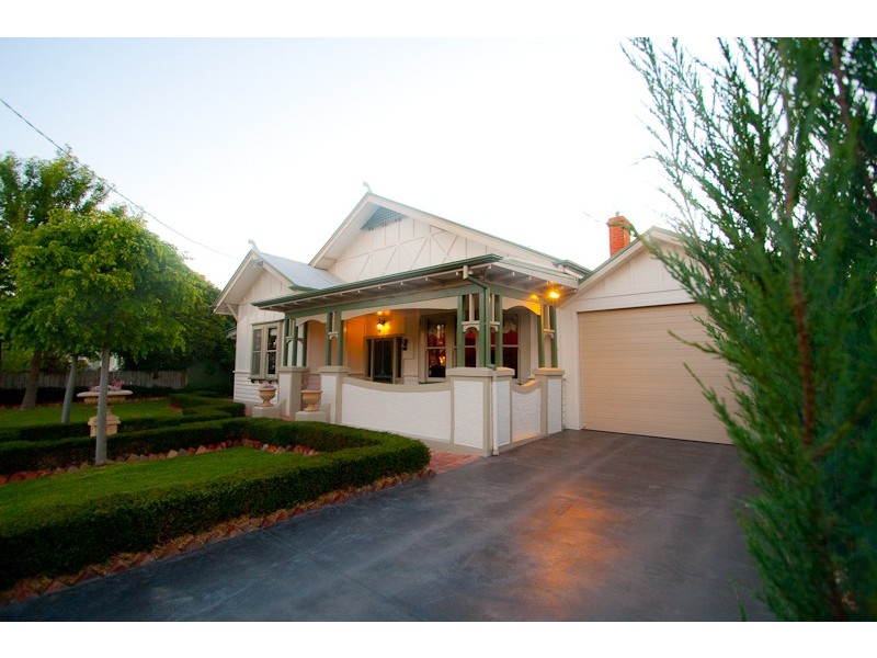 87 Mitchell Street, Echuca VIC 3564