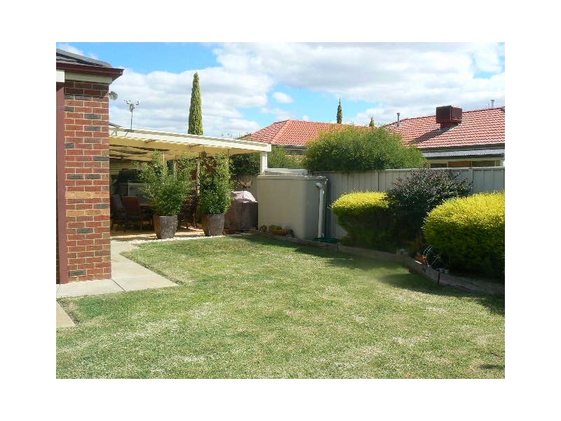 1 Kirkwall Court, Moama NSW 2731