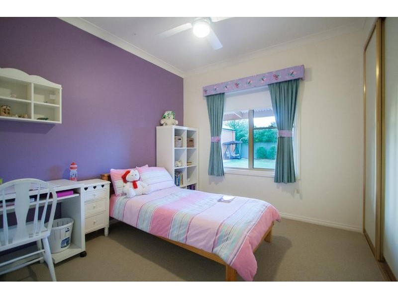 35 Campaspe Esplanade, Echuca VIC 3564