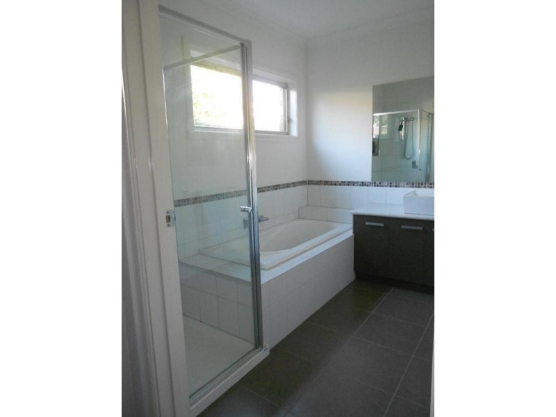 32 Porter Street, Moama NSW 2731