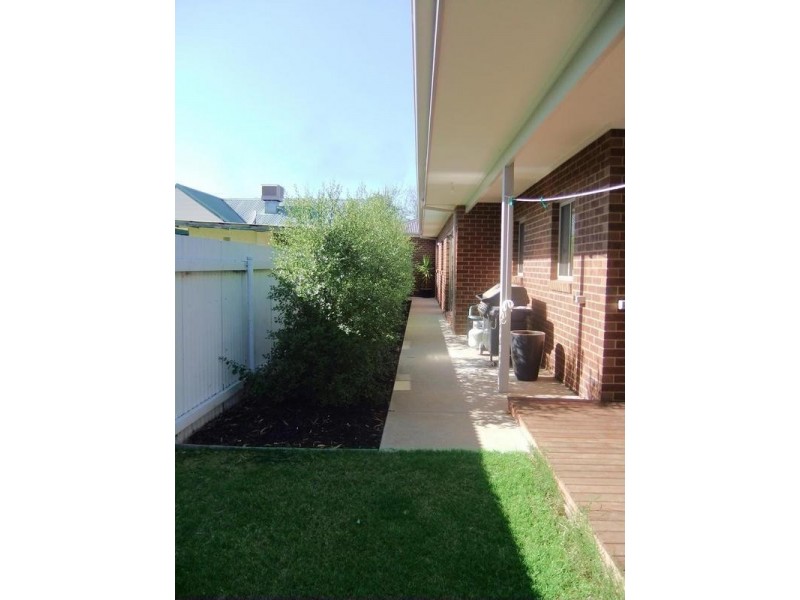 32 Porter Street, Moama NSW 2731