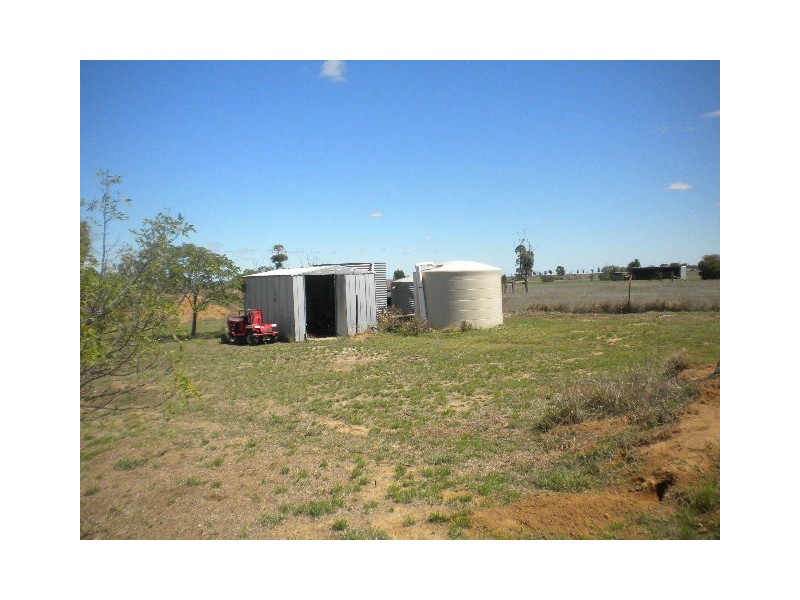 3327 Murray Valley Highway, Patho VIC 3564