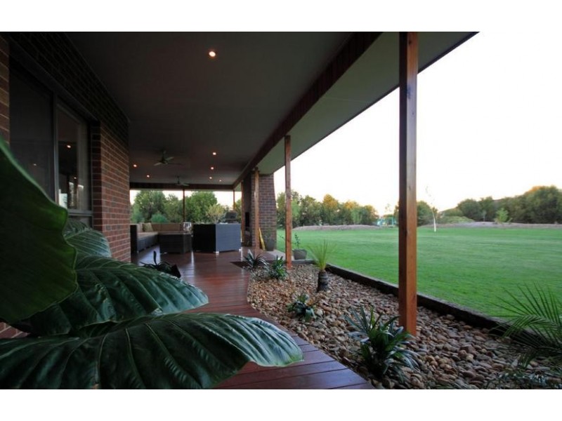 3 Castletown Court, Echuca VIC 3564